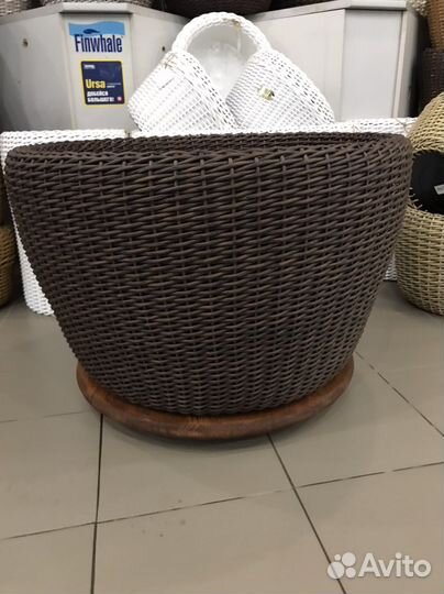 Подставка для кашпо