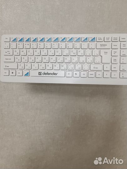 Беспроводная клавиатура и мышь