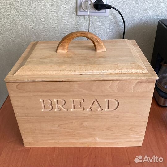 Хлебница деревянная большая
