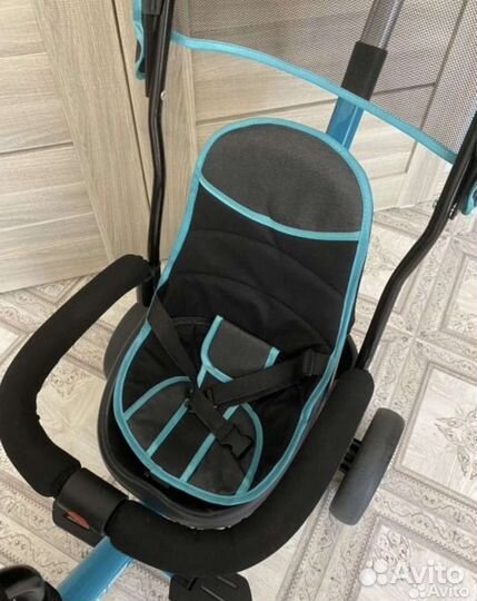 Детский велосипед с родительской ручкой