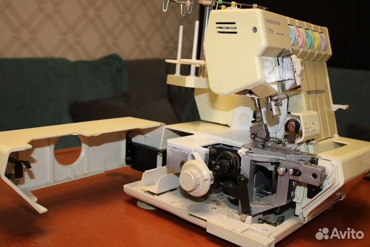 Оверлок pfaff hobbylock 799