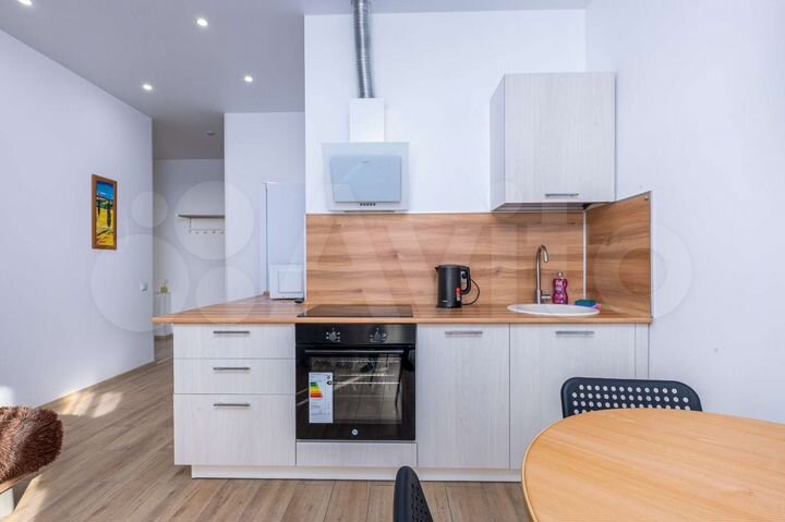 2-к. квартира, 60 м², 6/9 эт.