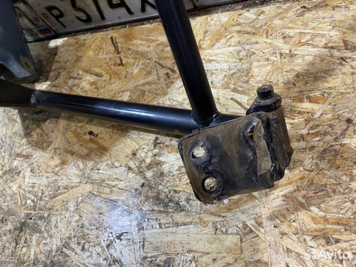 Кронштейн запасного колеса УАЗ Patriot