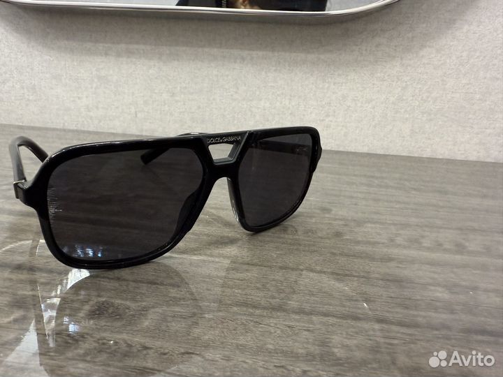 Солнцезащитные очки dolce gabbana
