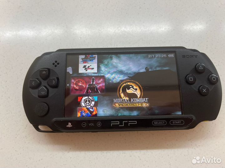 Sony PSP +60игр