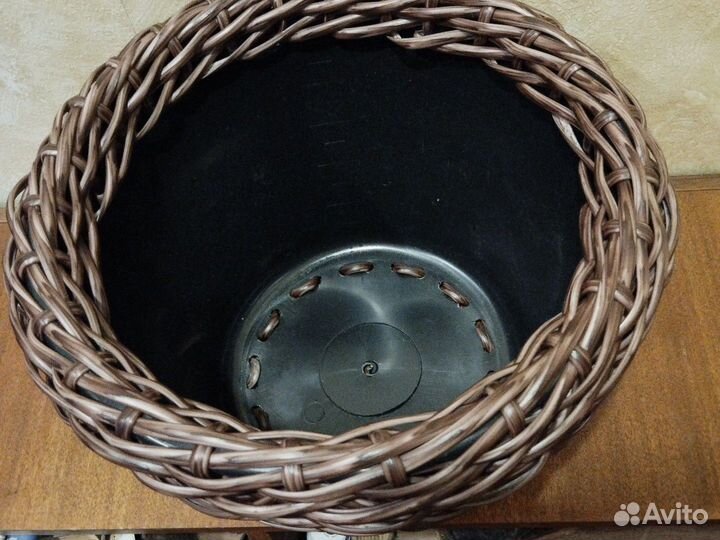 Кашпо, горшок для цветов