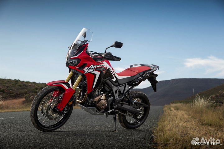 Мотоцикл Honda Africa Twin для фотосессий