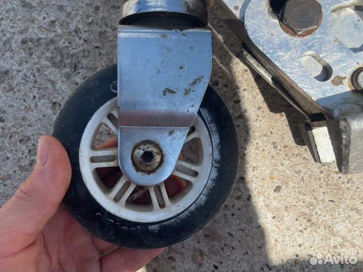 Самокат детский состояние бу