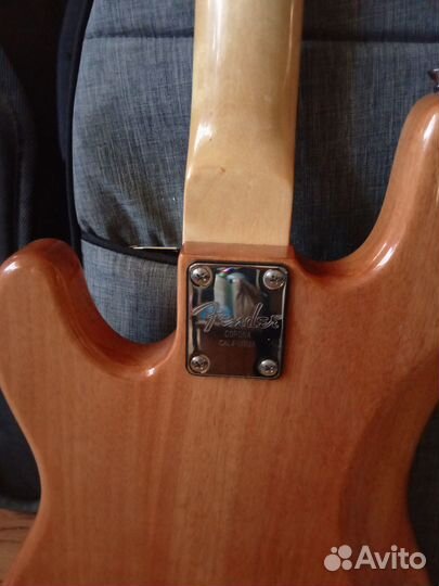 Fender Precision безлад (реплика)