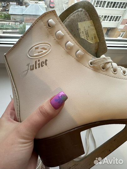 Коньки фигурные Botas Juliet 38р