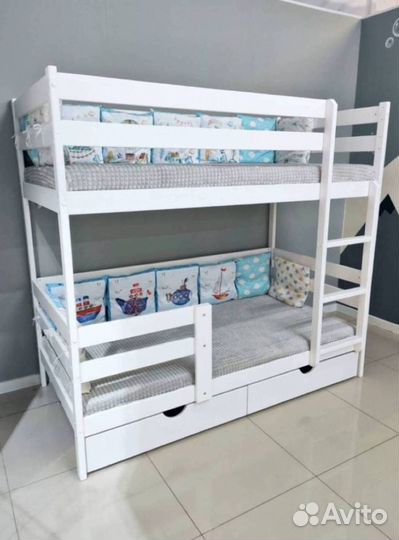 Кровать в наличии детская с матрасом