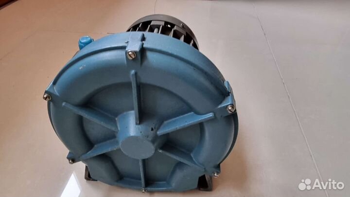 Вихревая воздуходувка