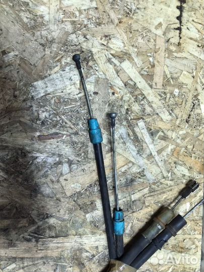 Тросы ручника Mercedes-Benz Vito 639 112.951 2004