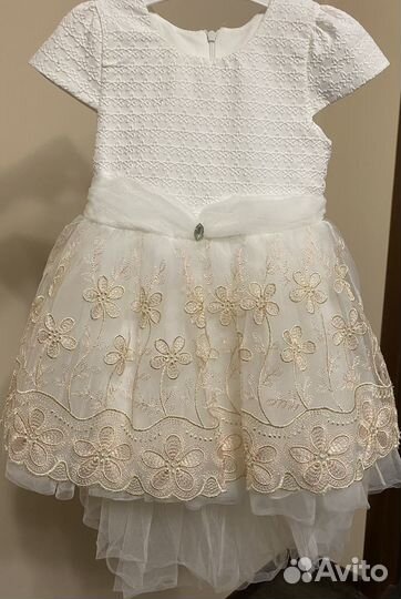 Нарядное платье для девочки размер 104