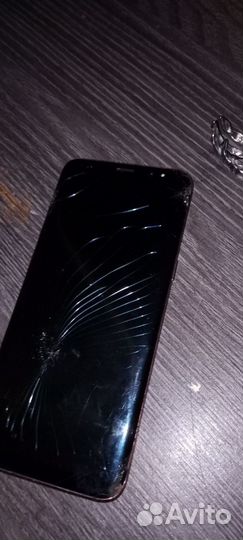 Samsung Galaxy S8, 4/64 ГБ