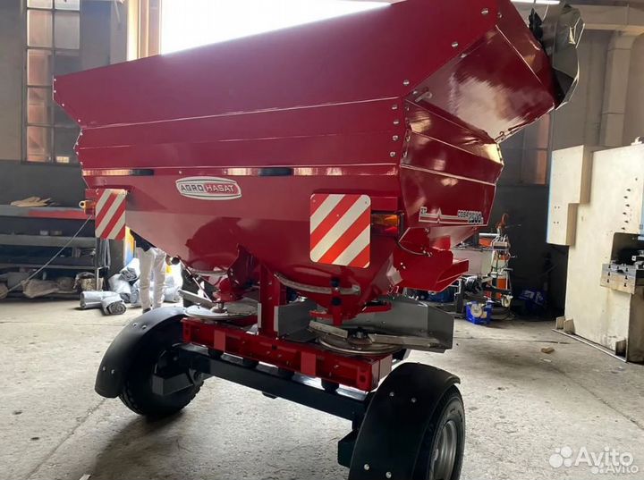 Разбрасыватель удобрений Agrohasat AGH-2500, 2023