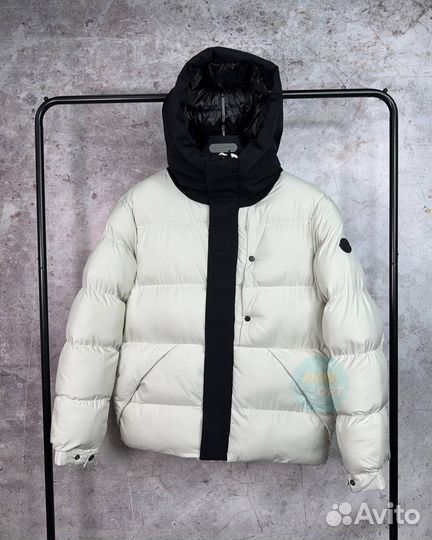 Пуховик Moncler