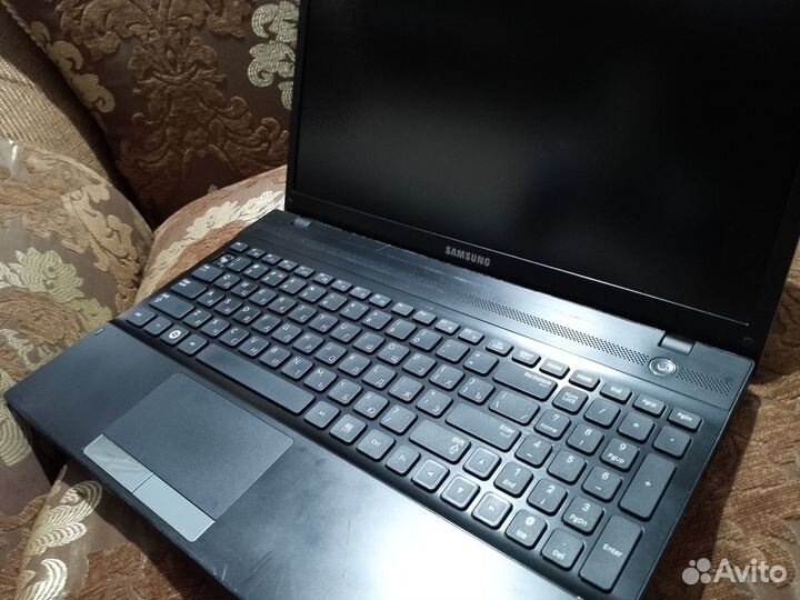 Ноутбук Samsung NP305V5A на запчасти