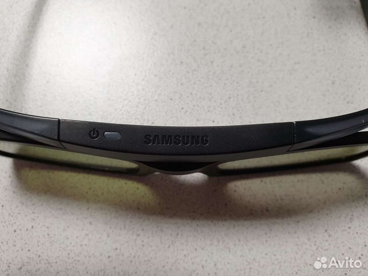 3D очки Samsung SSG-5100GB для просмотра 3Д фильмо