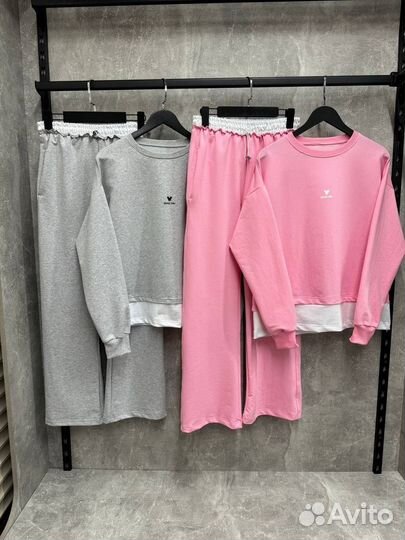 Костюм спортивный