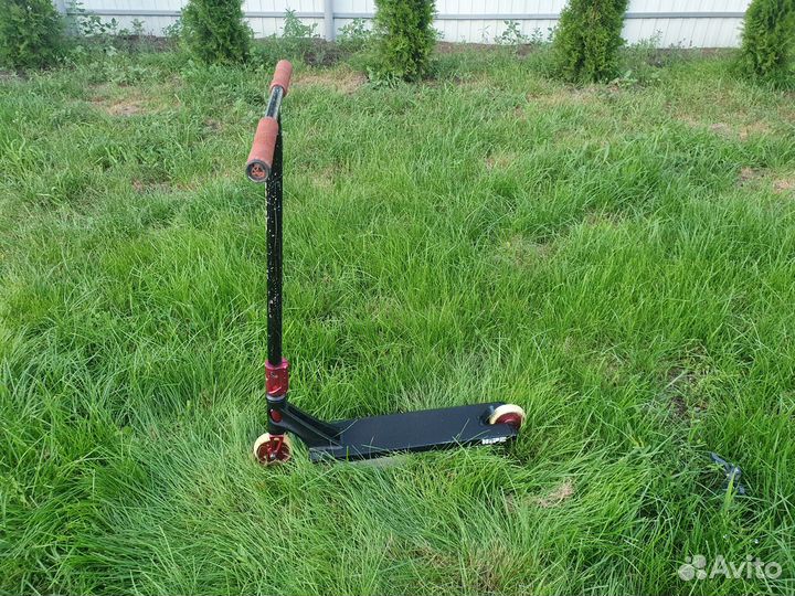 Трюковой самокат