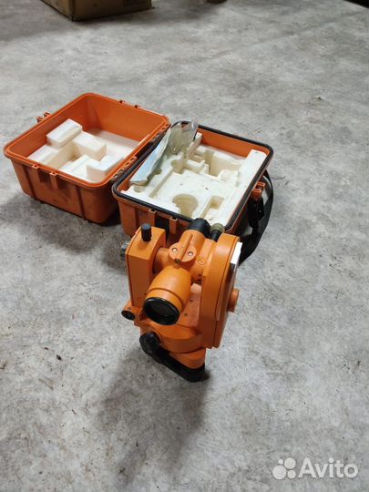 Теодолит 4Т30П Уомз