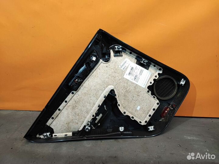 Карта задней двери Volkswagen Tiguan 1