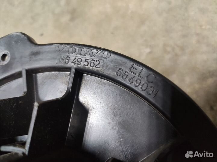 Моторчик печки Volvo 850