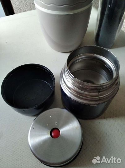 Термосы и термокружка