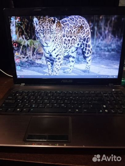 Ноутбук asus