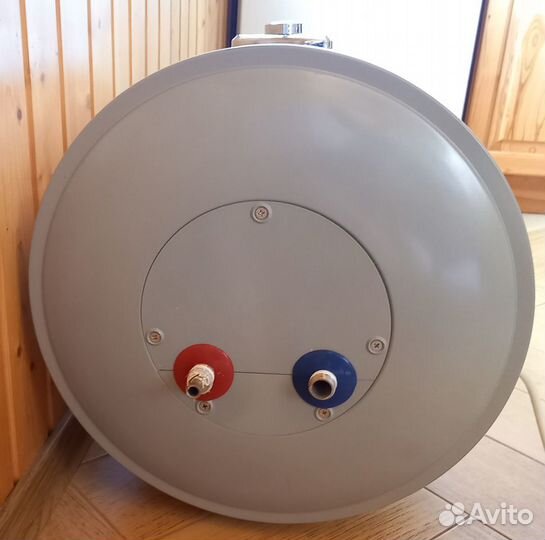 Бойлер водонагреватель Electrolux EWH 50 Interio 2