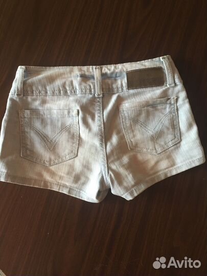 Шортики джинсовые на 9-10 лет