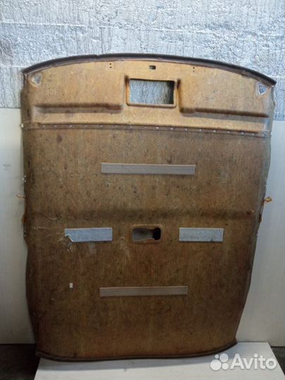 Обшивка потолка Toyota Chaser 81