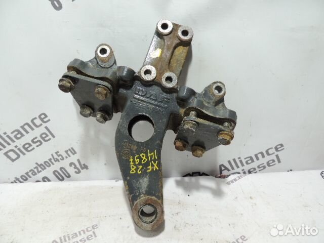 Кронштейн рессоры передний прав, DAF XF105 1695012