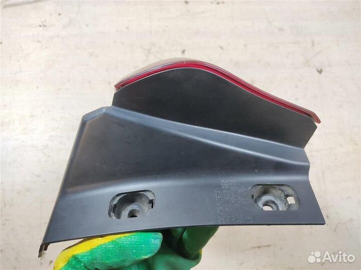 Фонарь задний наружный правый Subaru Tribeca WX 2