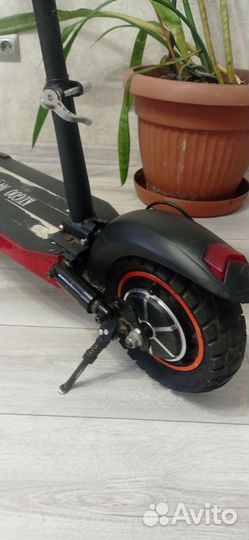 Самокат взрослый электрический