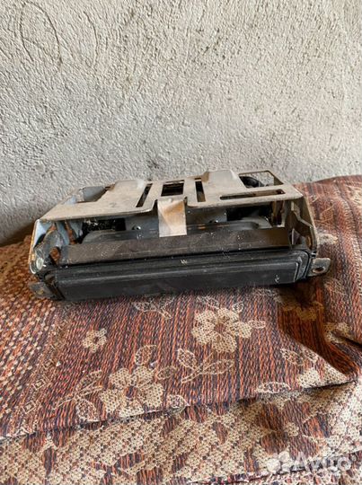 Ручка багажника Mercedes W140