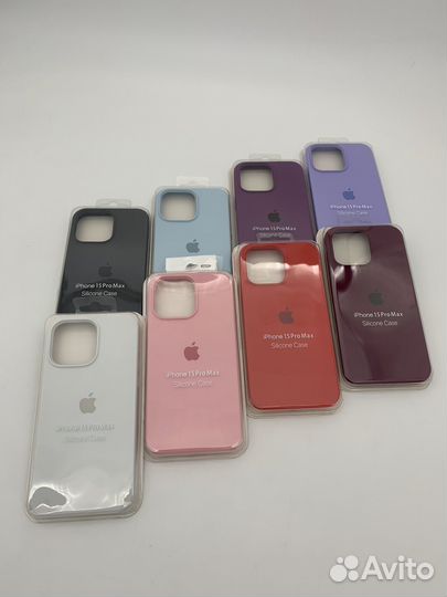 Силиконовый чехол на iPhone 15 Pro и 15 Pro Max