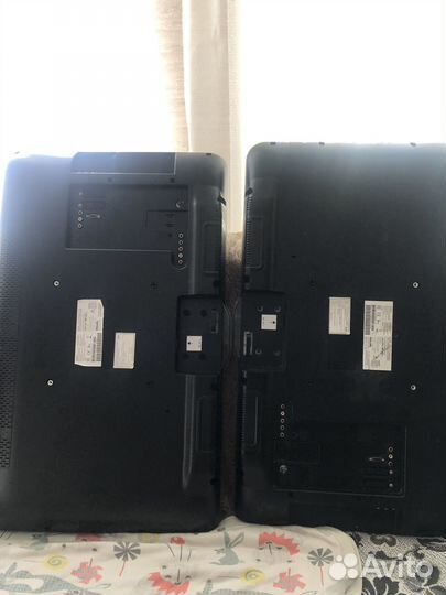 Два одинаковых телевизора Филипс