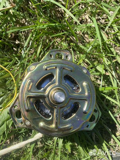 Двигататель стиральной машины