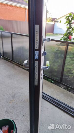 Металлическая дверь бу