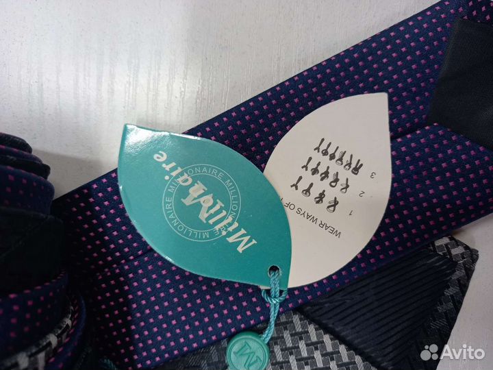 Галстук новый