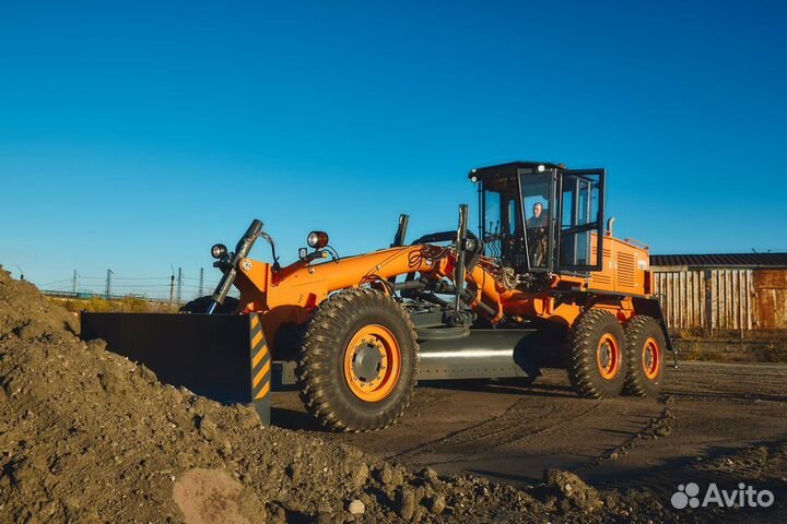 Автогрейдер UMG ДЗ-250, 2023