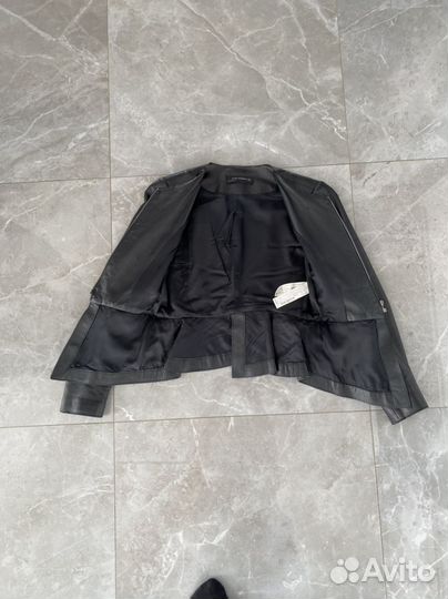 Кожаная курта Zara (из натуральной кожи) женская