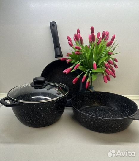 Набор посуды кастрюля, сковорода, жаровня новый