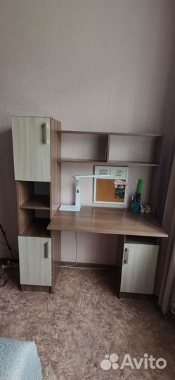 Компьютерный стол