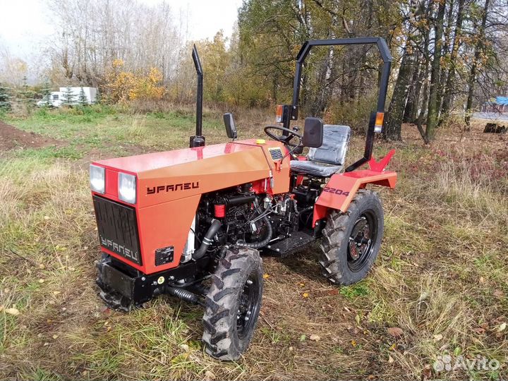 Мини-трактор УРАЛЕЦ 2204, 2023