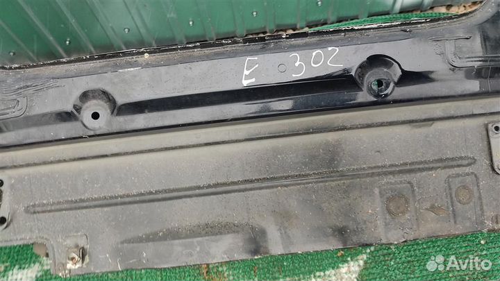 Панель задняя (металл) Mercedes Benz C-Class W204