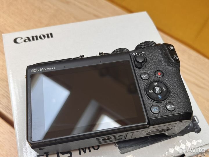 Canon eos m6 mark ii