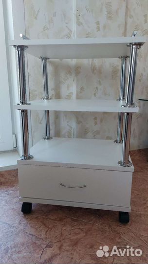 Тележка косметологическая с ящиком